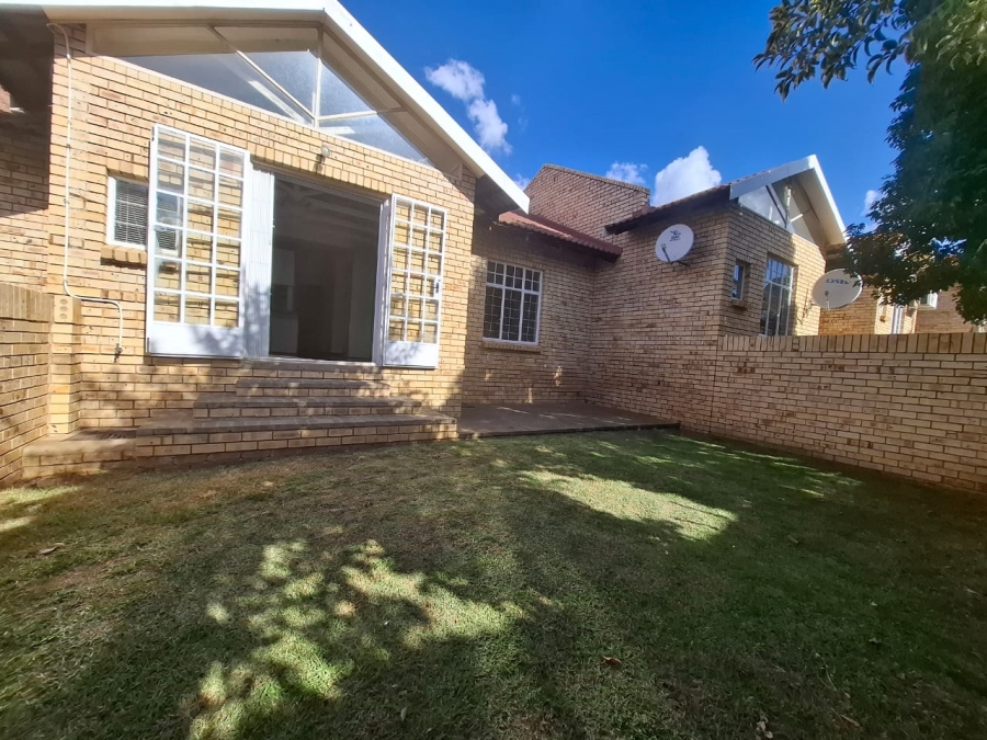 2 Bedroom Property for Sale in Pentagon Park Free State